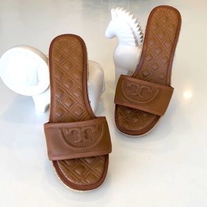 Tory Burch Platform Sandals NWOT